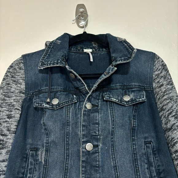 Free People Distressed Denim Jean Knit Sweatshirt Hoodie Jacket size XS - Picture 2 of 13